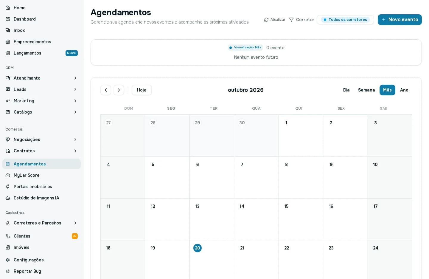 Tela Agendamentos na visão Mês, com o filtro por corretor, o botão Novo evento e o calendário de outubro