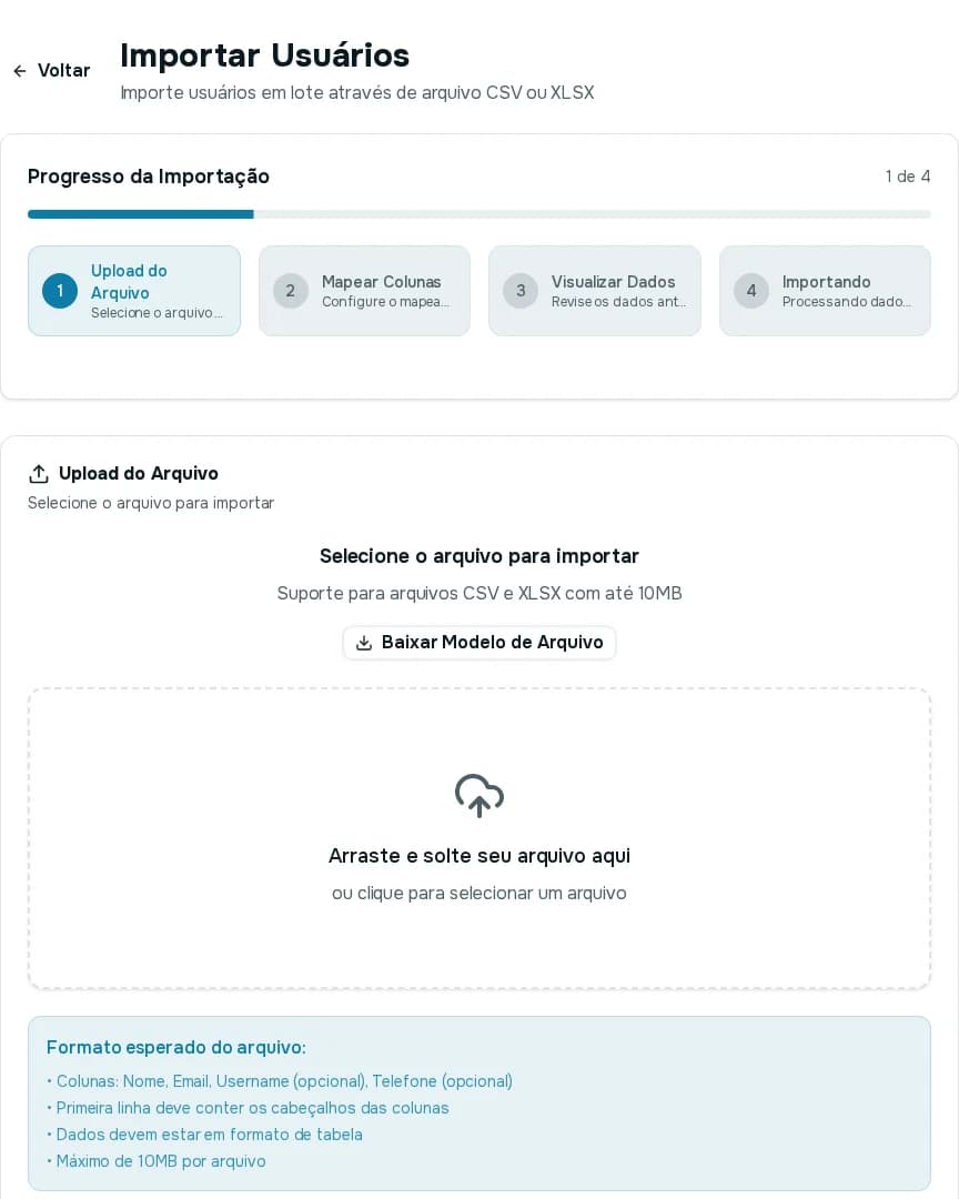 Primeiro passo da importação, Upload do Arquivo, com o botão Baixar Modelo de Arquivo, a área para arrastar o arquivo e as regras do formato