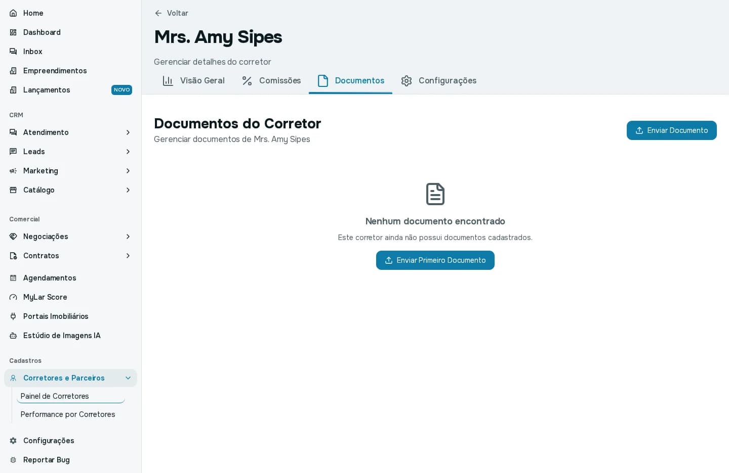 Aba Documentos de um corretor sem arquivos, com o botão Enviar Primeiro Documento