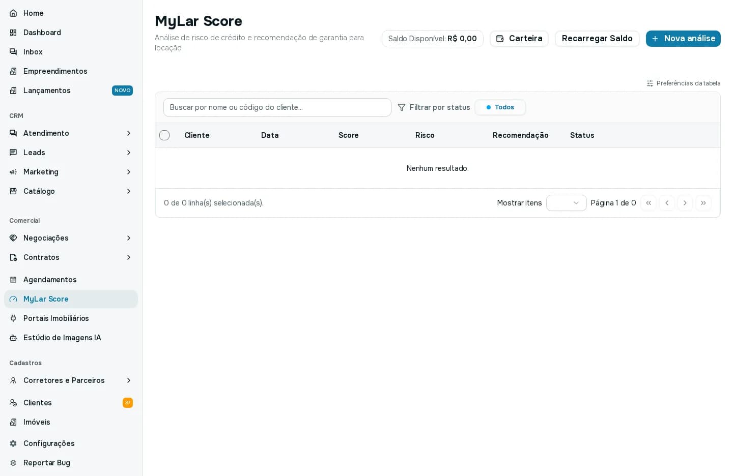 Tela MyLar Score com o saldo disponível, os botões Carteira, Recarregar Saldo e Nova análise, e a lista de análises